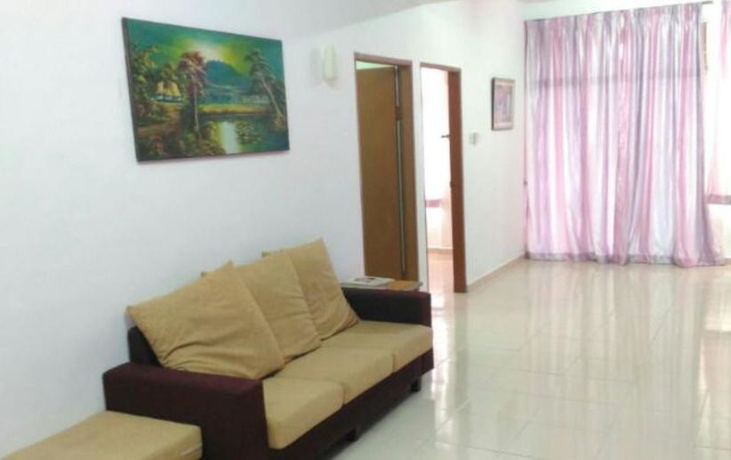 Bed and Breakfast Anggerik Residence