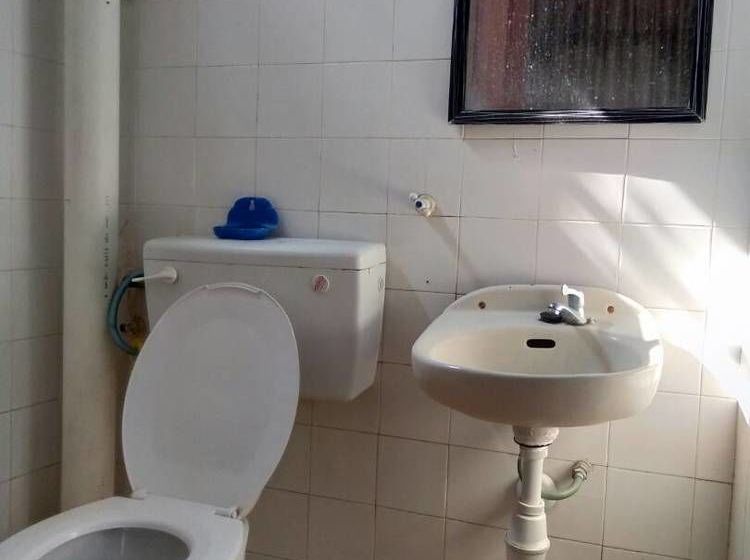 Bed and Breakfast Anggerik Residence