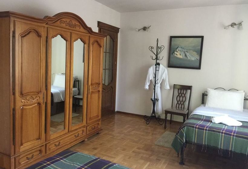 تختخواب و صبحانه Astoria Garden