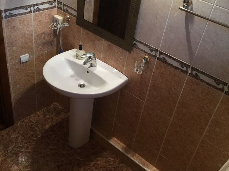 تختخواب و صبحانه Astoria Garden