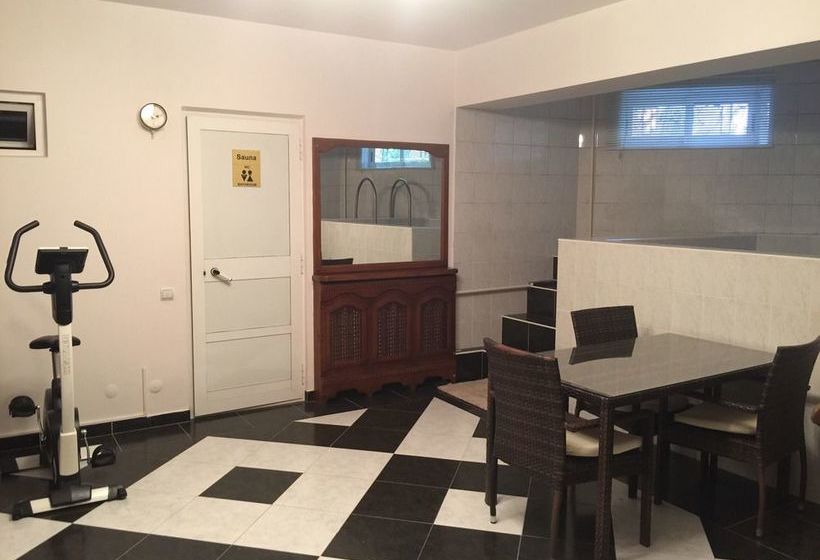 تختخواب و صبحانه Astoria Garden