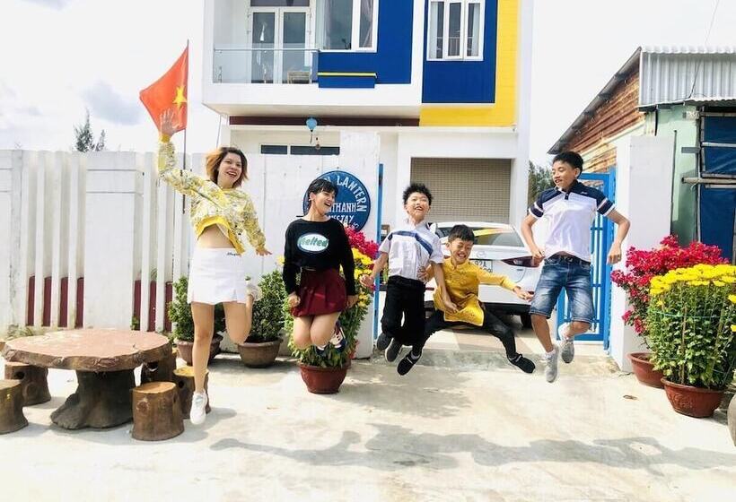 تختخواب و صبحانه Golden Lantern Tam Thanh