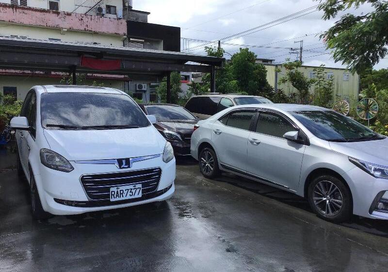 تختخواب و صبحانه Hao Ya Villa