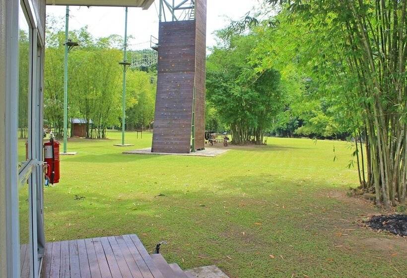 مبيت وإفطار Kiulu Riverside Chalet