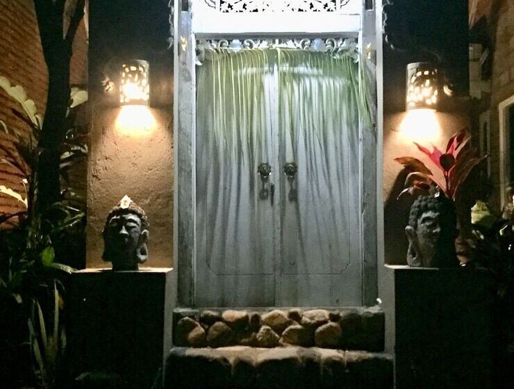 צימר Pranajaya Loka