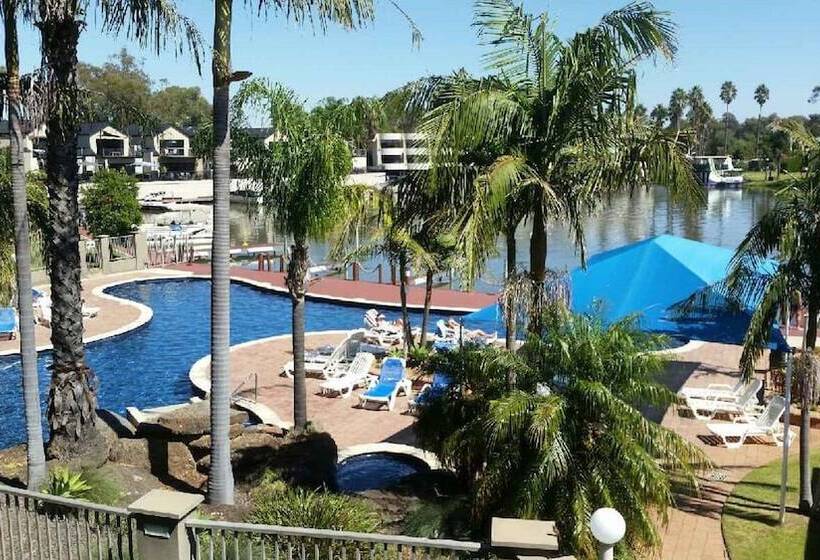 Cypress Waterfront Apartments