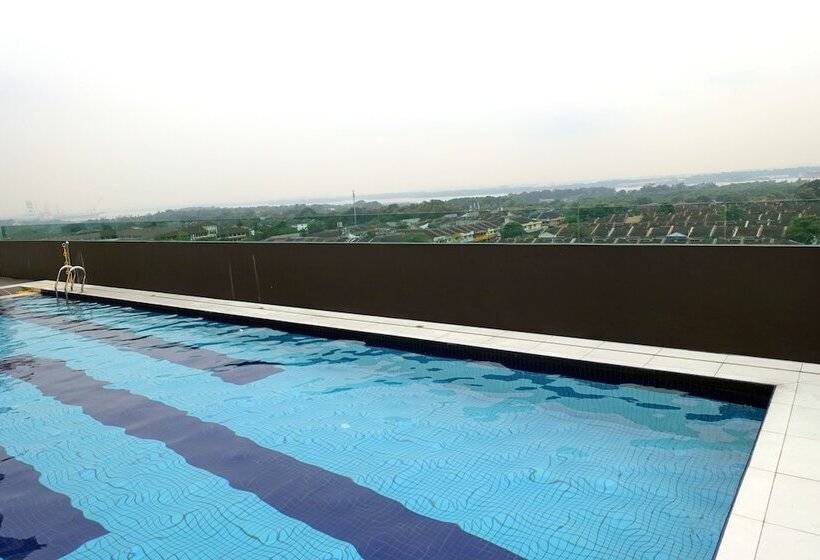 D'carlton Resort