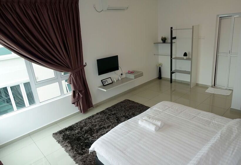 D'carlton Resort