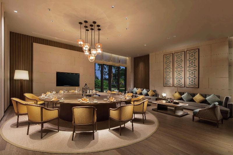 Doubletree Resort By Hilton Hainan Xinglong Lakeside