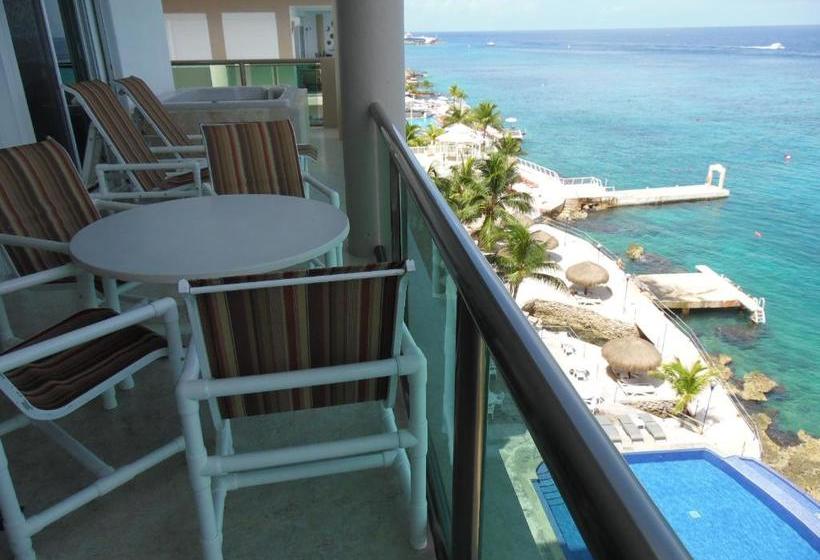 El Cantil Condo Resort