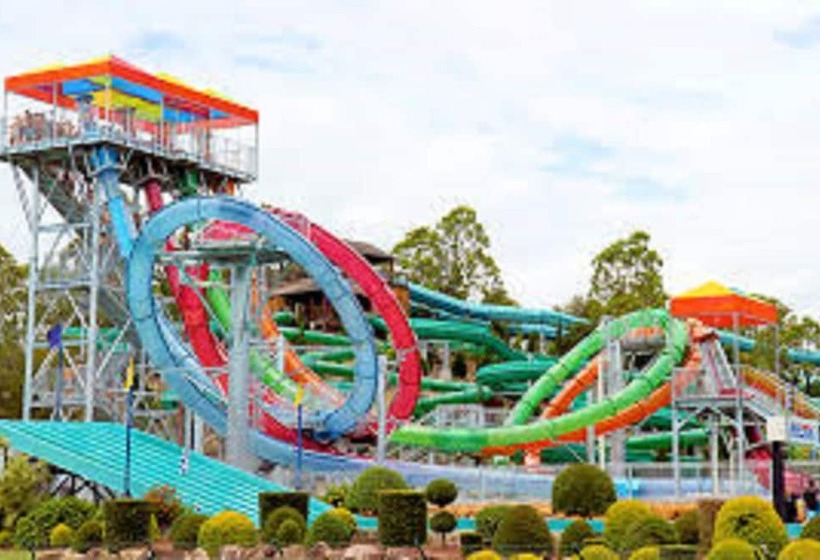 Gold Coast Theme Park Villa