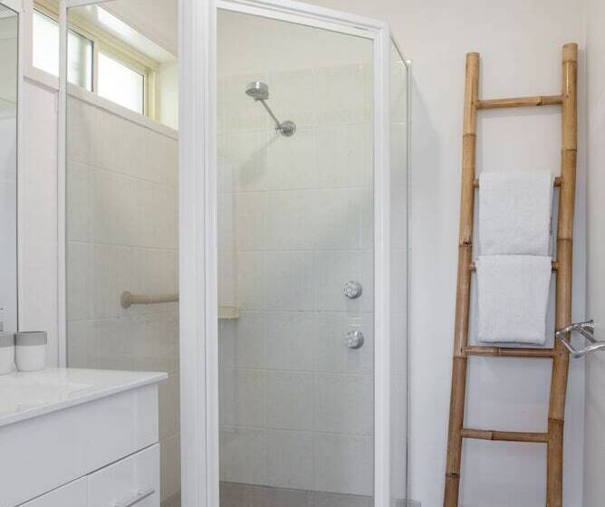 Gold Coast Theme Park Villa