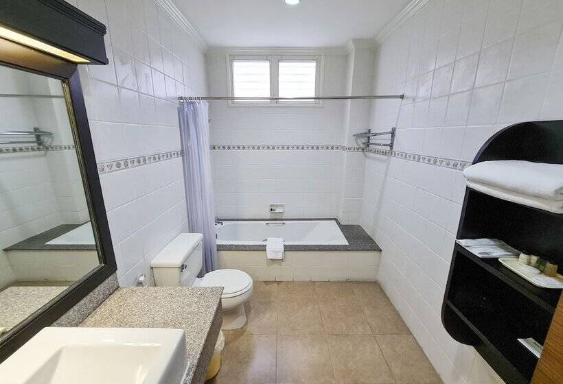 Grand Garden Hotel & Residence