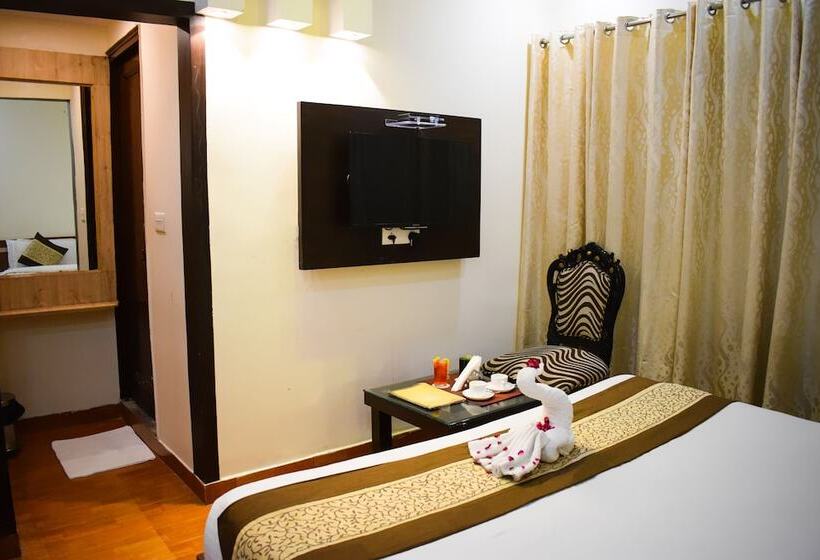 Green View By Green Tree Hotels