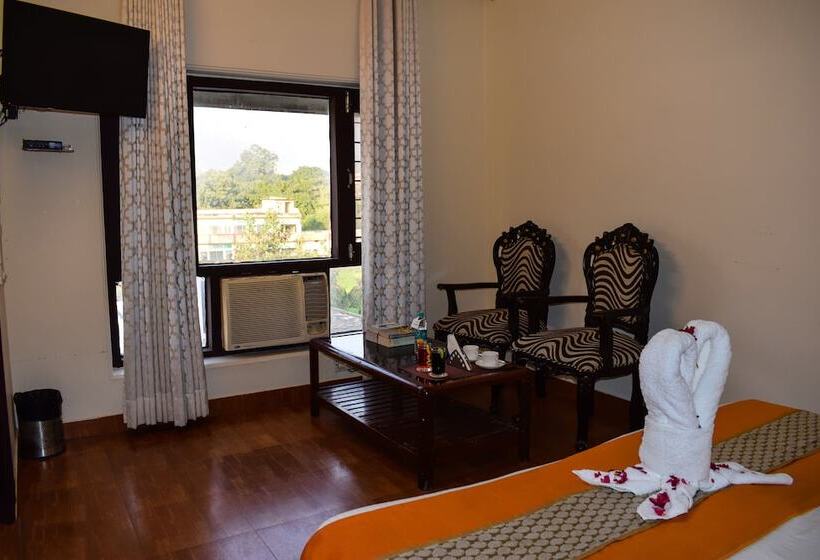 Green View By Green Tree Hotels