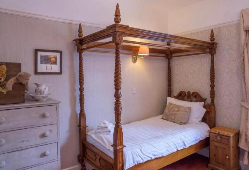 Хостел Old Hall Hotel Hope