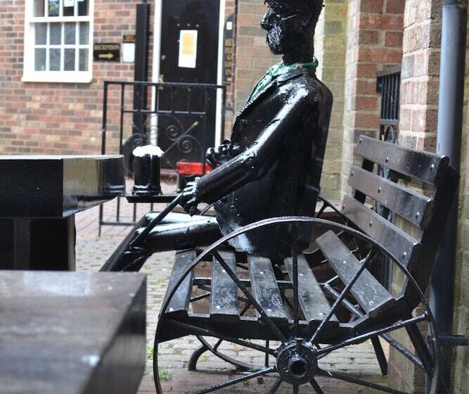 فندق فئة نجمة واحدة The Exchange