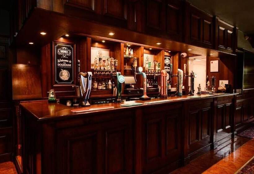 فندق فئة نجمة واحدة The Exchange