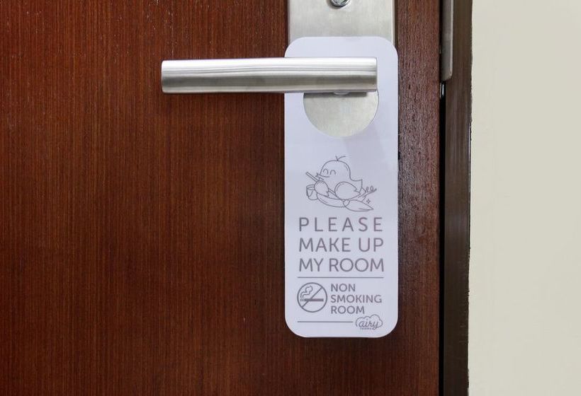 בית מלון כפרי Airy Alun Alun Bojonegoro Trunojoyo 2