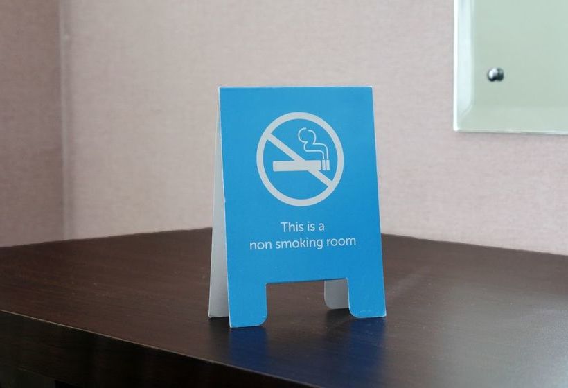 בית מלון כפרי Airy Alun Alun Bojonegoro Trunojoyo 2