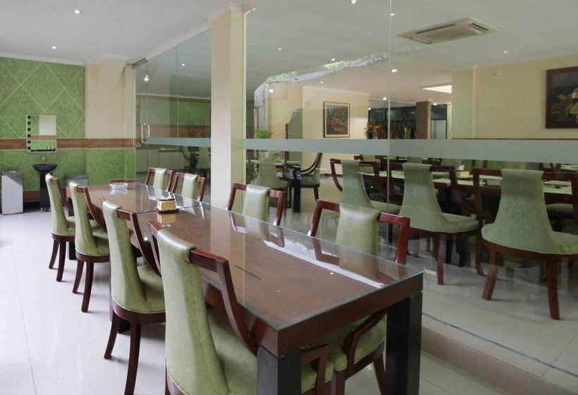 Otel Airy Alun Alun Bojonegoro Trunojoyo 2