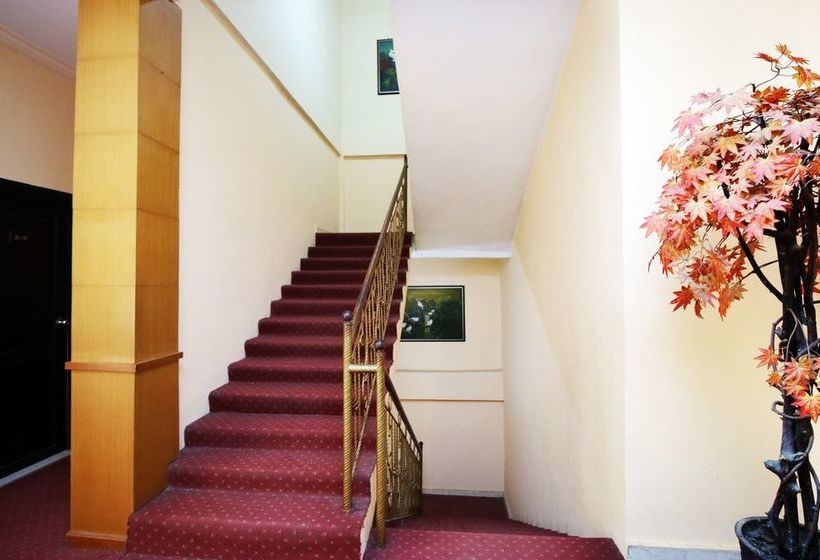 فندق Airy Korumba Malik Raya 22v Kendari