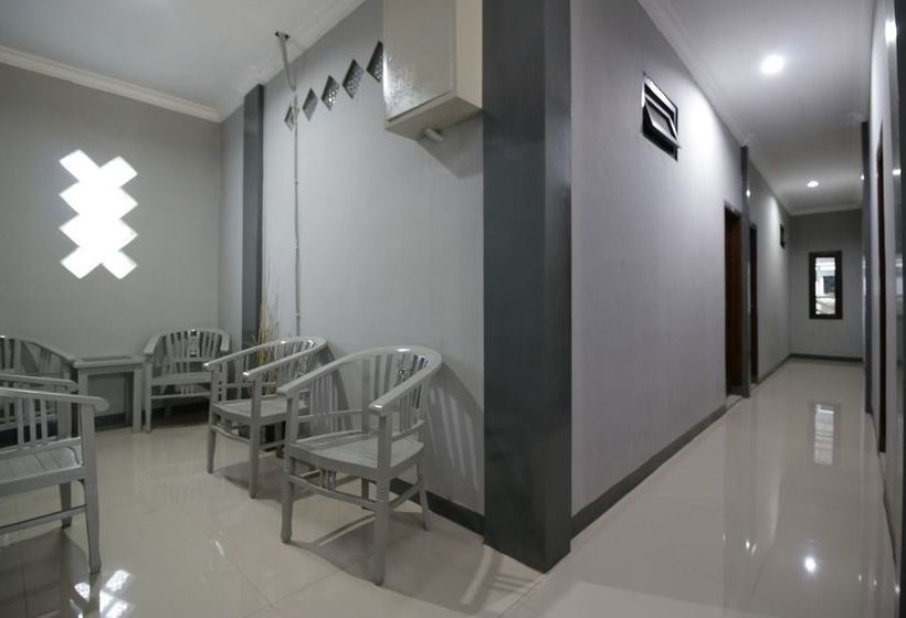 ホテル Airy Nagri Kaler Veteran Gang Seroja 235a Purwarkarta