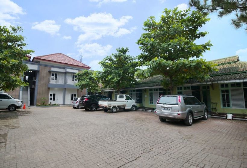 ホテル Airy Nagri Kaler Veteran Gang Seroja 235a Purwarkarta