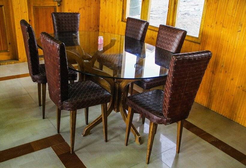 فندق Alpine Huts