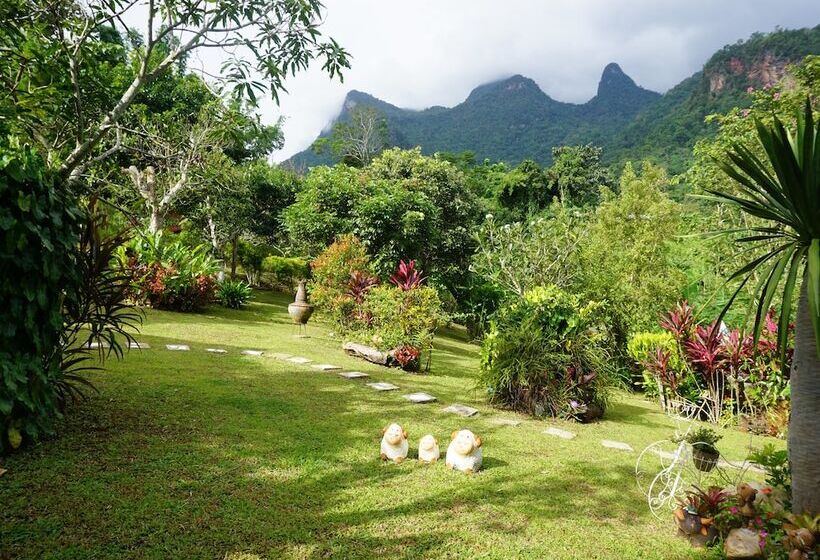 Отель Suanboon Cottage