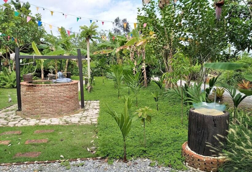 فندق Baannok Plaina Homestay