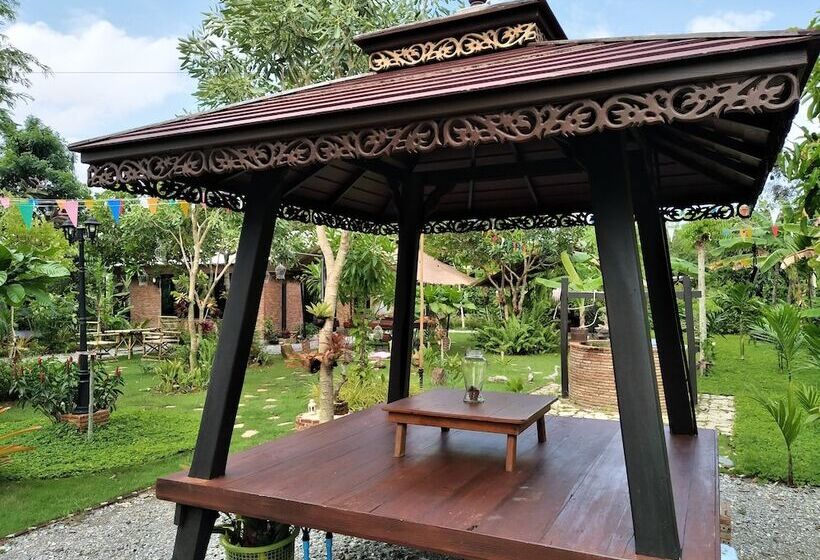 فندق Baannok Plaina Homestay