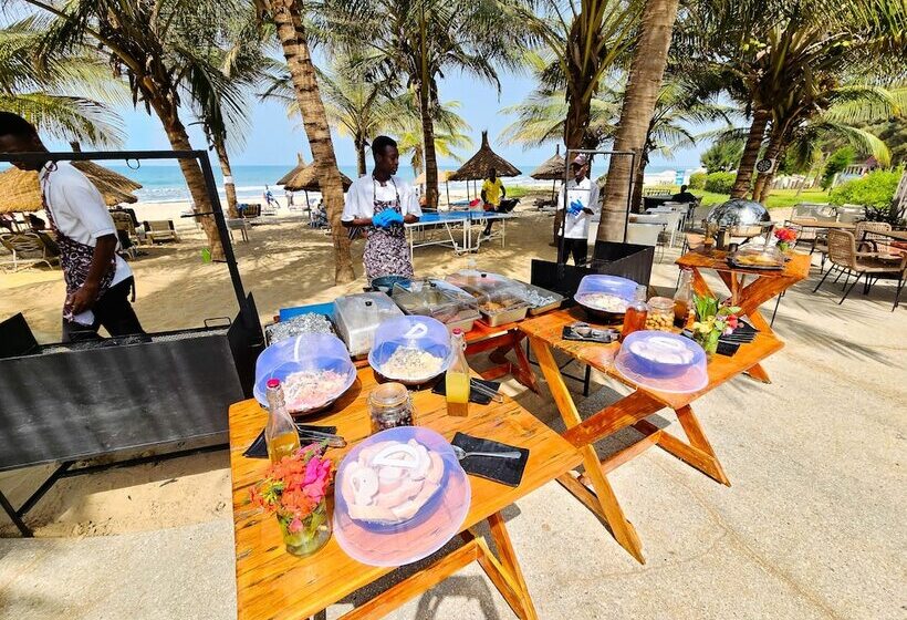 هتل Balafon Beach Resort