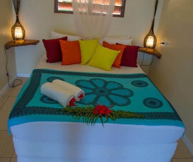 هتل Blue Bay Resort