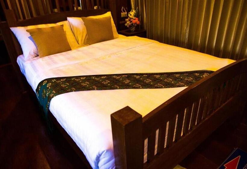 Отель Capital O991 Honey Hills Villa