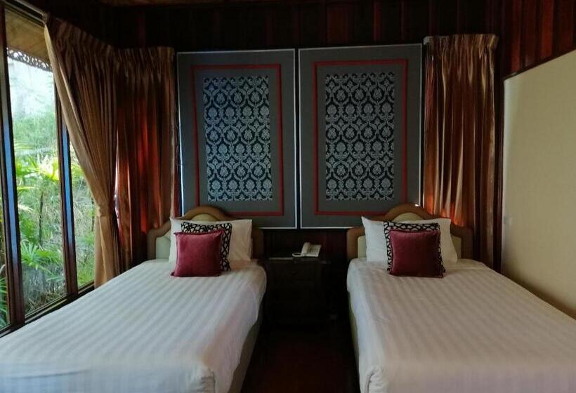 Отель Capital O991 Honey Hills Villa