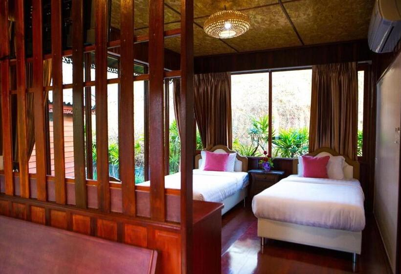 Отель Capital O991 Honey Hills Villa