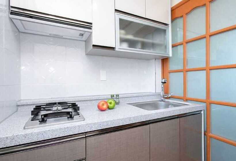 فندق Mangsang East House