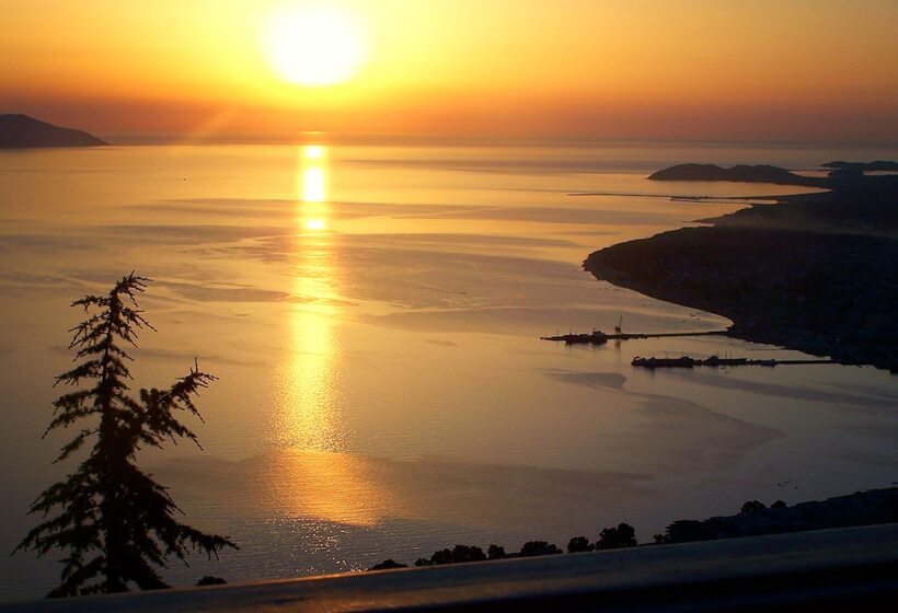 בית מלון כפרי Europa