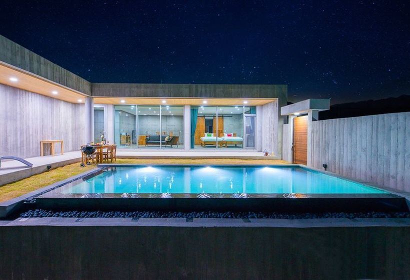 בית מלון כפרי Heritis Poolvilla