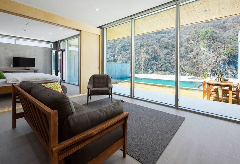 בית מלון כפרי Heritis Poolvilla