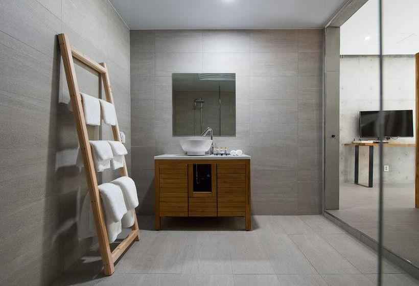 בית מלון כפרי Heritis Poolvilla