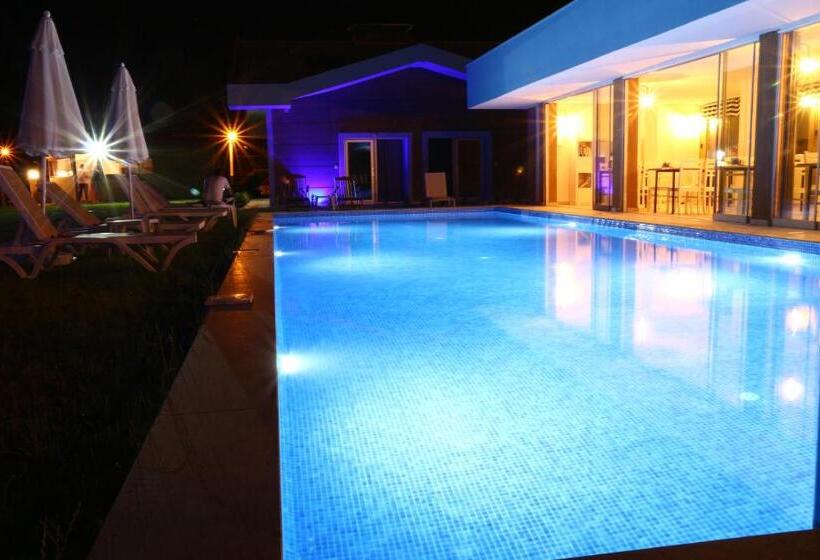 La Vida Otel