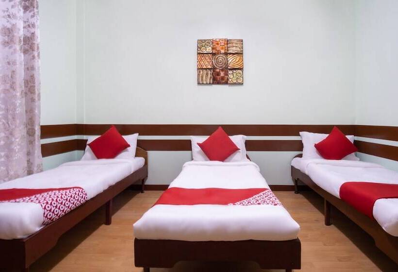 هتل Maanyag Pension House