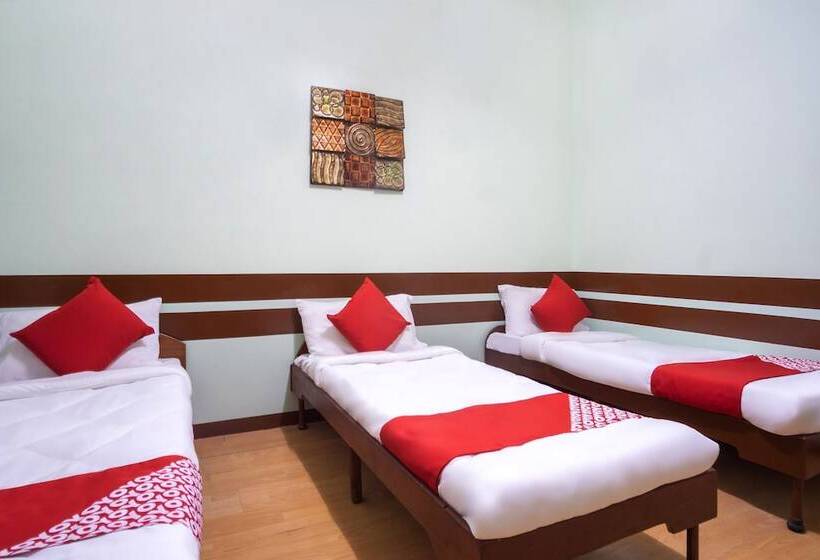 هتل Maanyag Pension House