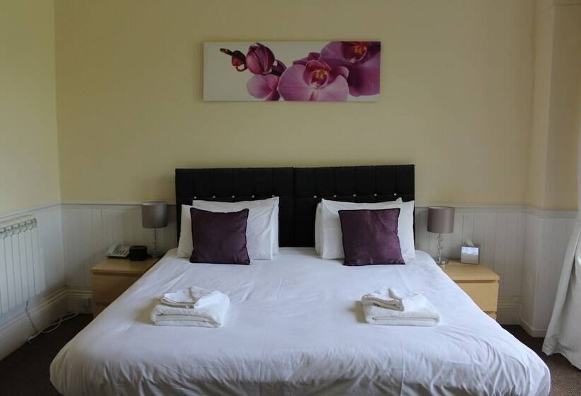 בית מלון כפרי Mansfield Manor