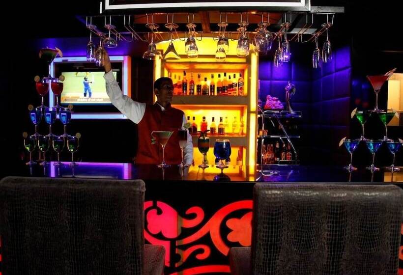 ホテル M B Greens Clarks Inn