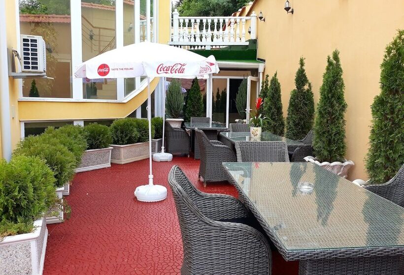 فندق Megas Palace Bankya