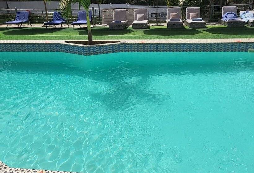 هتل Metzy Residence