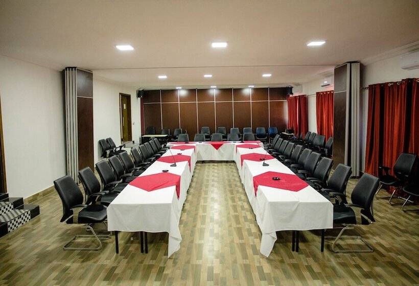 هتل Metzy Residence